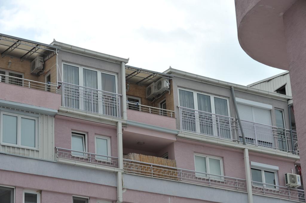 Apartments 4 Seasons Охрид Екстериор снимка
